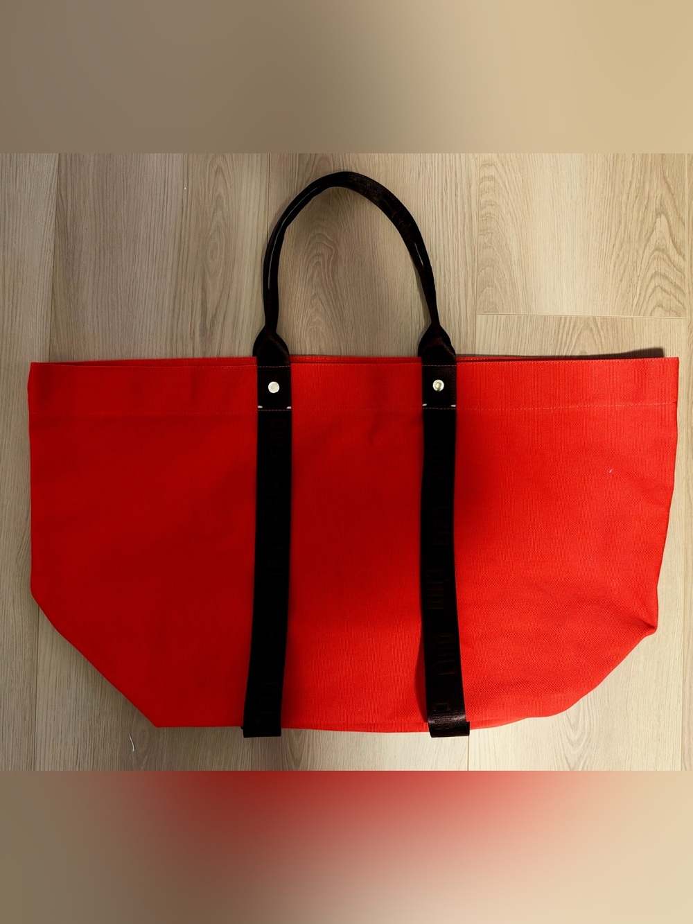 Clare v - GIANT TROPEZIENNE Tote - Sample Sale Find